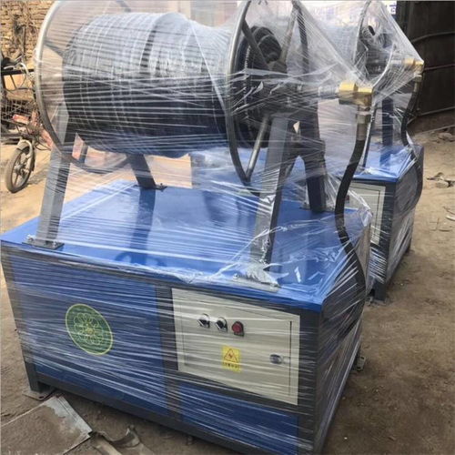 遼寧遼陽建筑工地創(chuàng)新應(yīng)用塔吊噴淋技術(shù)，助力綠色施工與揚(yáng)塵治理